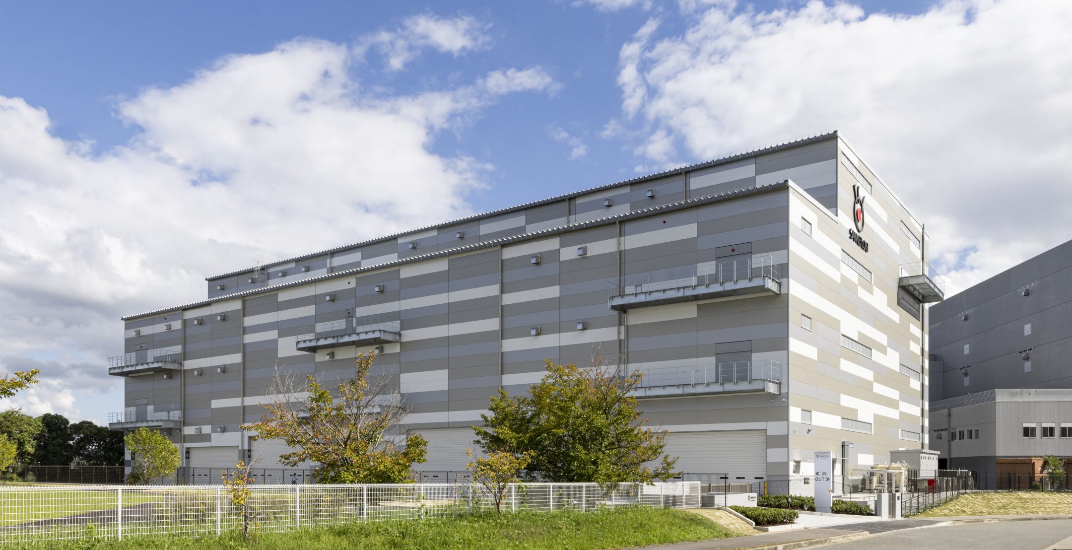 SANKEILOGI神戸北 スライド1